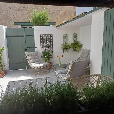 بيت للعطل La Belle Cour إيميت